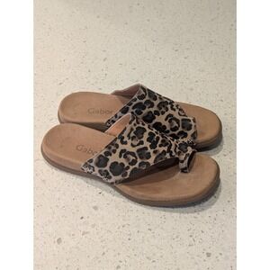 Gabor Comfort Sandals Womens Sz 37 (5 US) Leopard Print Leather Slip On Toe Loop